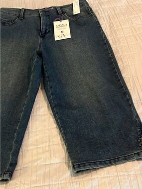 Gloria Vanderbilt Indigo Wide-Leg Capris